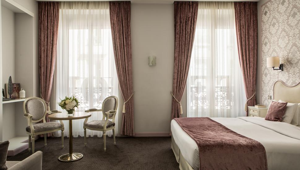 Hôtel Saint Petersbourg - Room